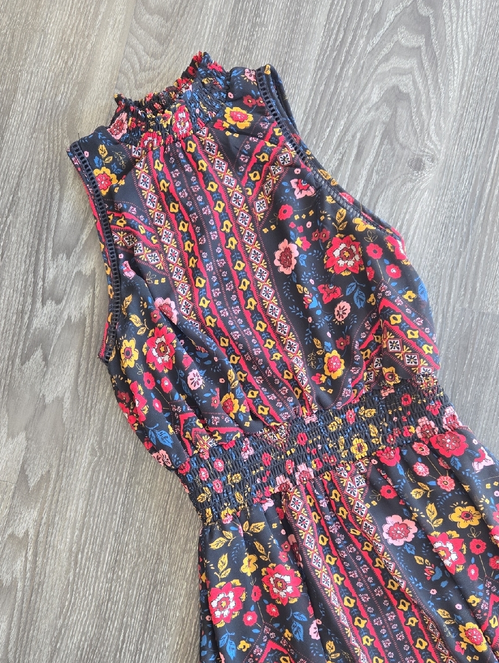 High Mock Turtleneck Sleeveless Floral Maxi Dress Size XS Red Maroon Blue Gold